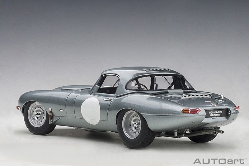 Jaguar E-Type Lightweight silver 1:18 AUTOart