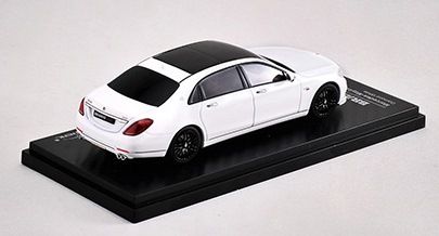Brabus 900 Mercedes-Maybach S600 diamond white 1:43 Almost Real