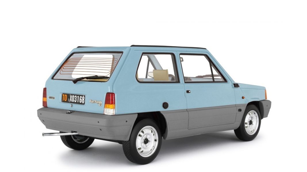 Fiat Panda 45 1980 azzurro bahia 1:18 Laudoracing Model