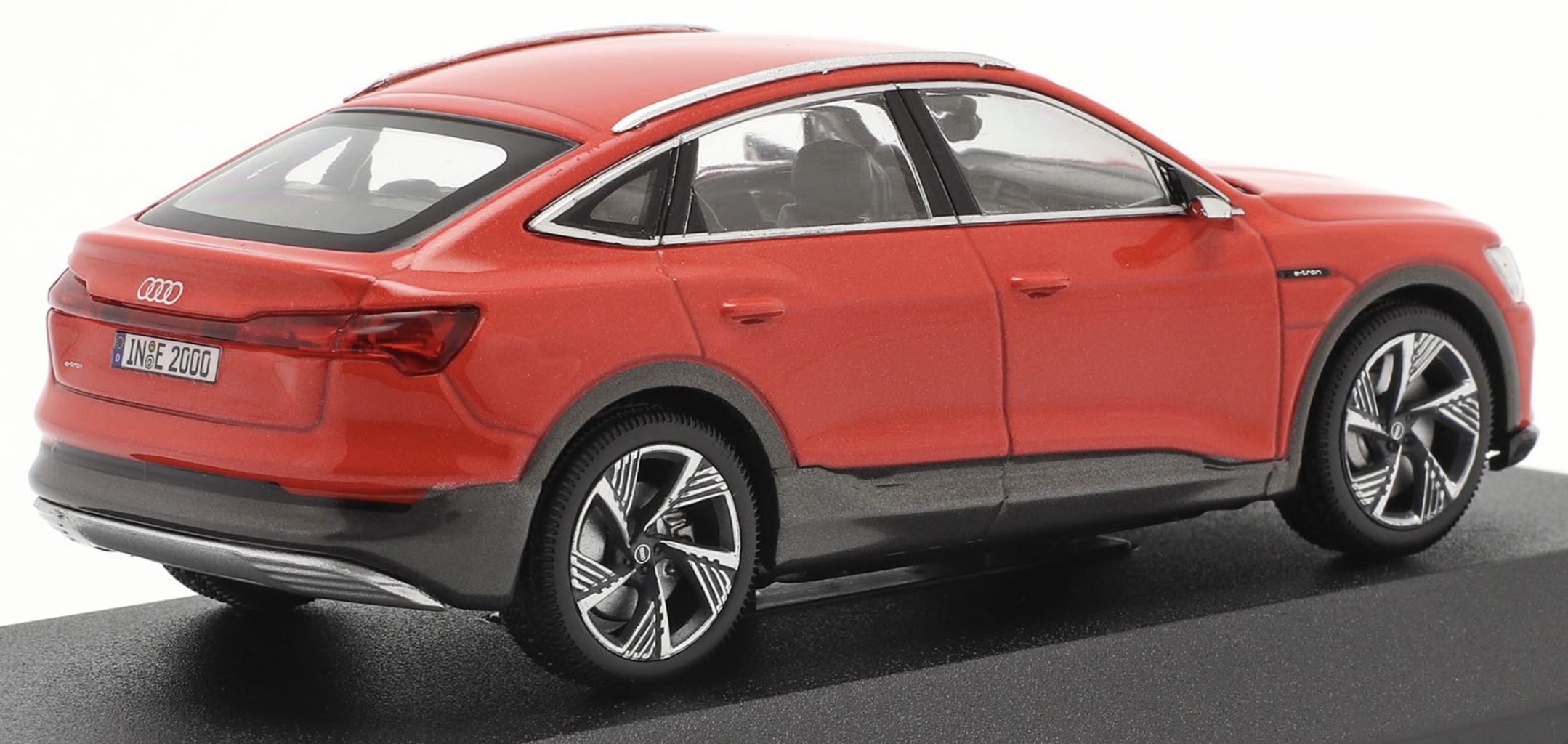 Audi E-Tron Sportback 2020 catalunya red 1:43 iScale