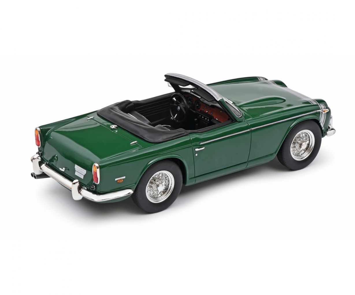 Triumph TR250 green 1:18 Schuco