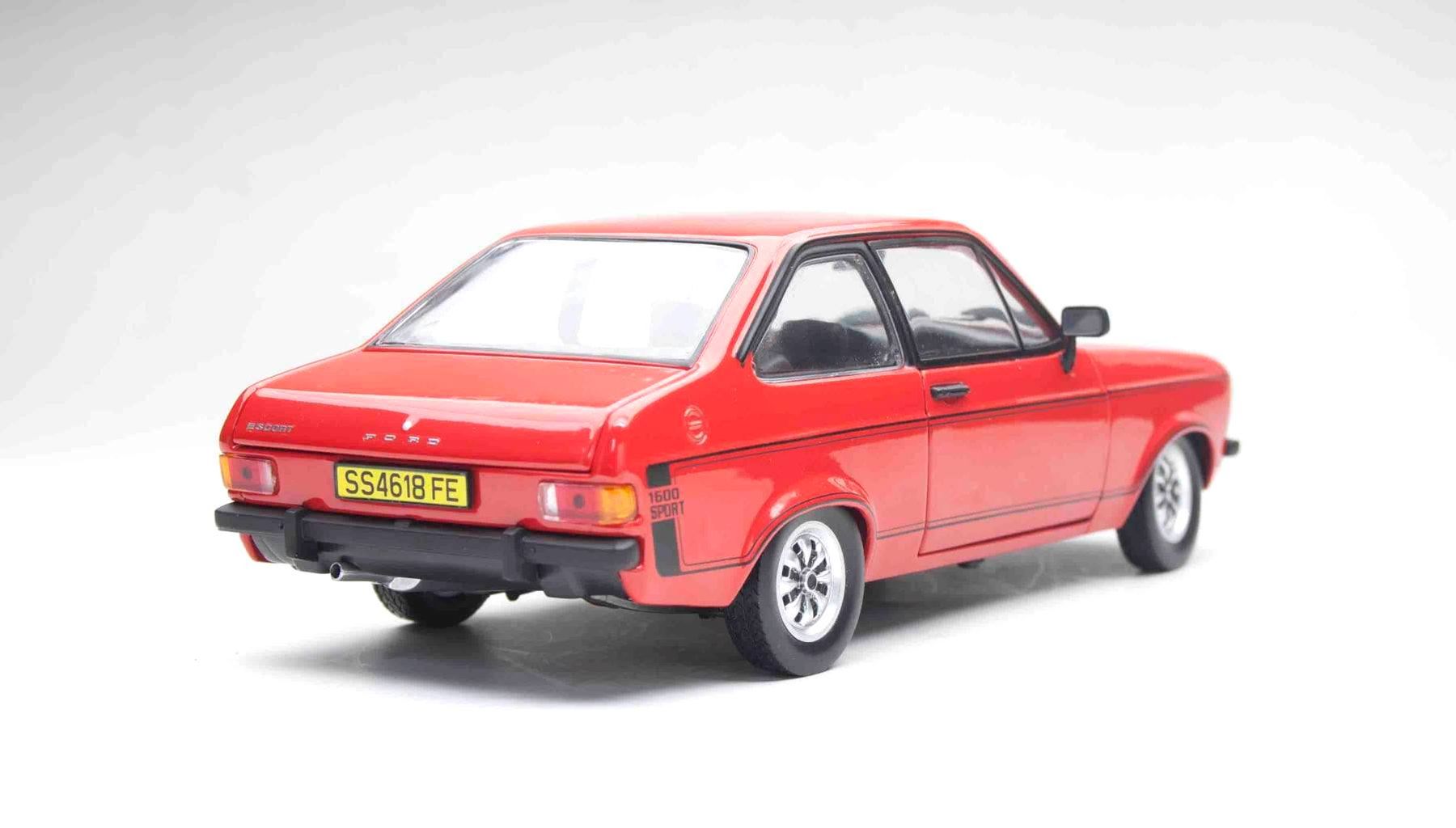 Ford Escort MK II 1600 Sport 1975 red 1:18 Sun Star