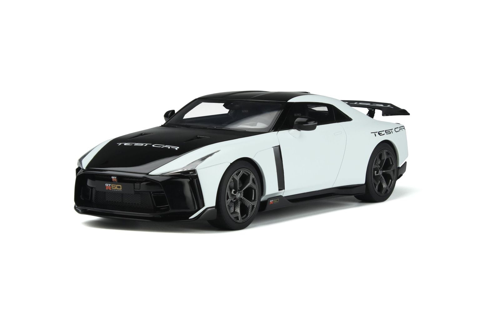 Nissan GT-R50  Test Car 1:18 GT Spirit 