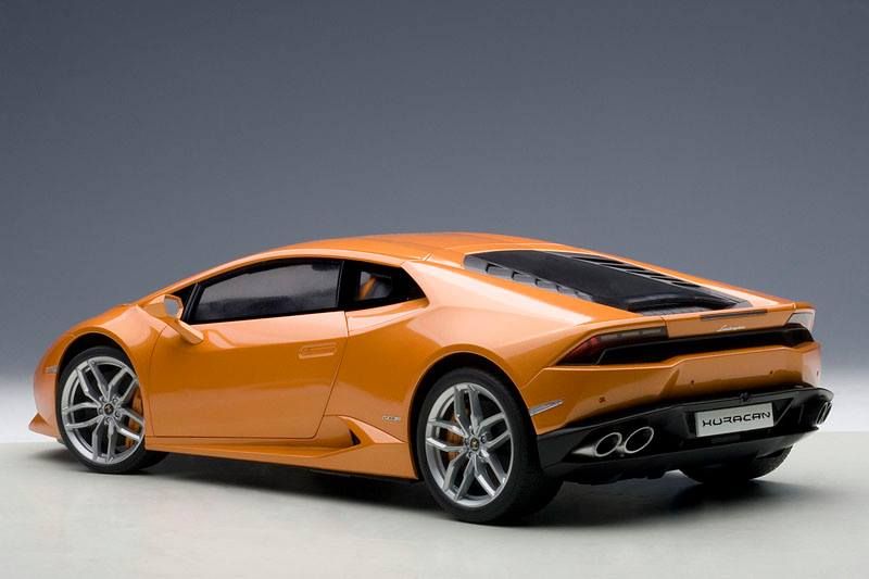 Lamborghini Huracán LP610-4 2014 pearl orange 1:12 AUTOArt