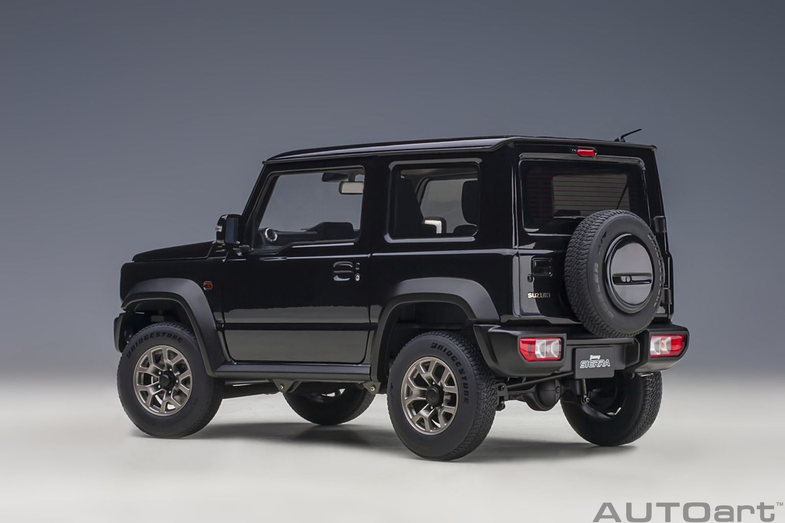 Suzuki Jimny SIERRA 2018 bluish black 1:18 AUTOart