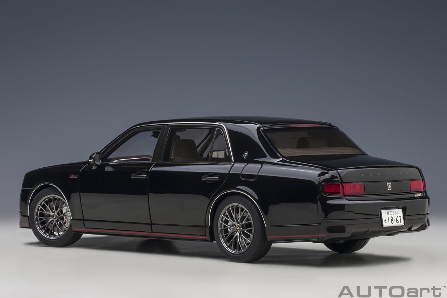 Toyota Century GRMN 2019 black 1:18 AUTOart