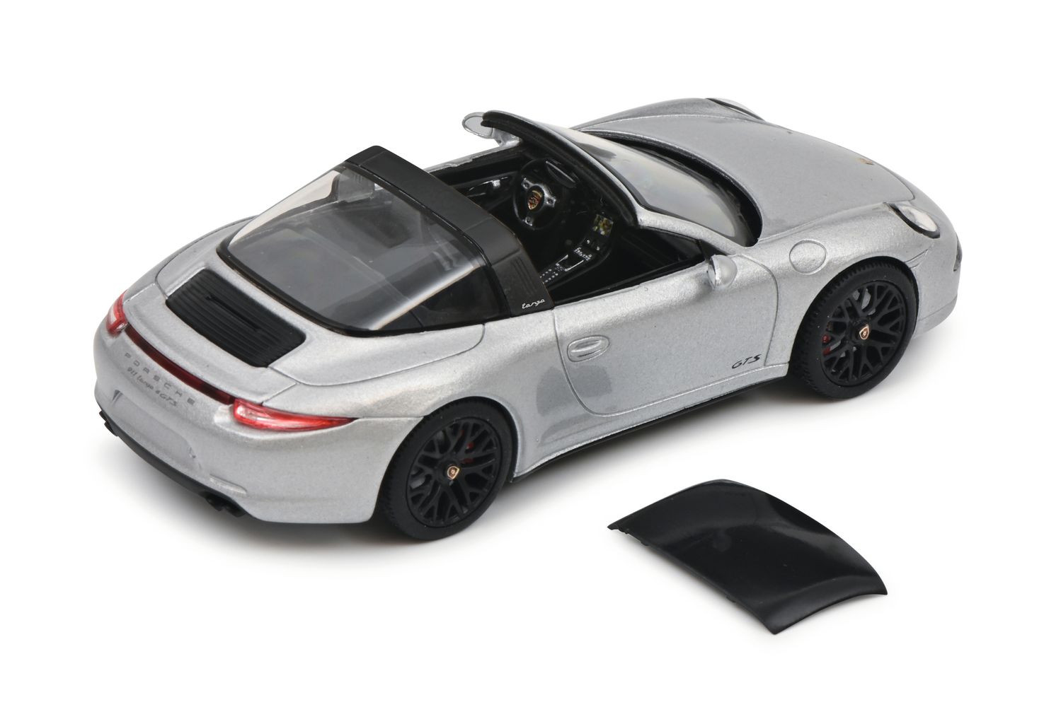 Porsche 911 Targa 4 GTS GT-silver metallic 1:43 Schuco