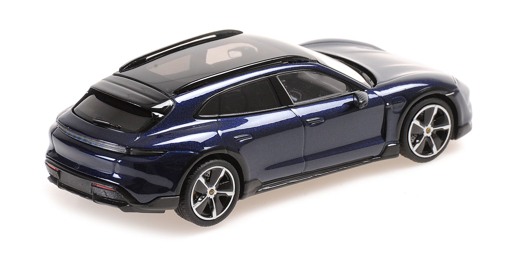 Porsche Taycan Cross Tourismo Turbo S 2021 blue metallic 1:43 Minichamps