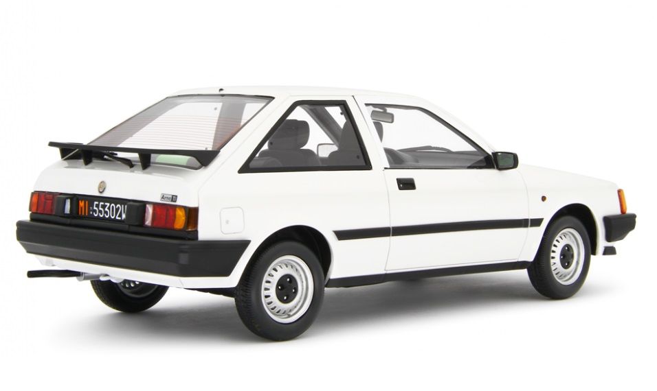 Alfa Romeo ARNA T.I. 1984 white 1:18 Laudoracing Model 