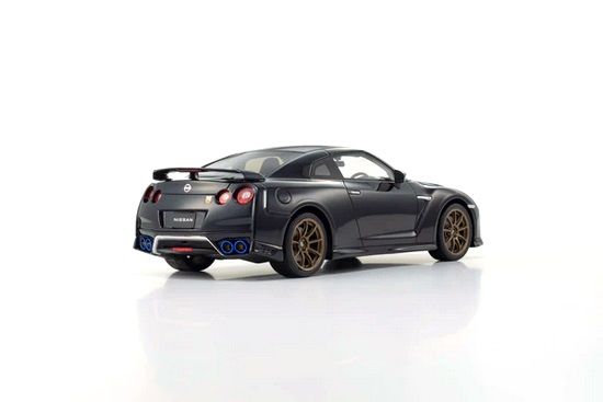 Nissan GT-R R35 T-Spec Coupe 2022 midnight purple 1:18 Kyosho