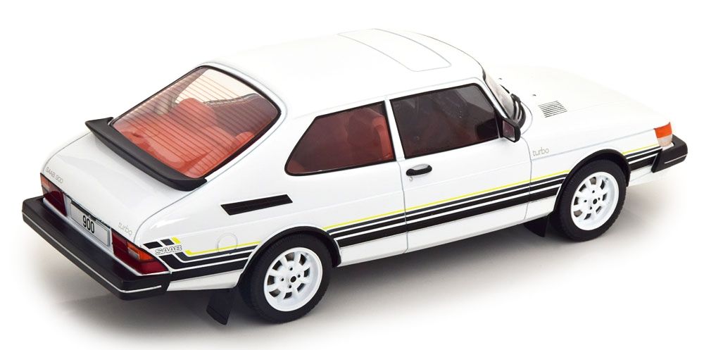Saab 900 Turbo 1981 white/decor 1:18 MCG Modelcar Group