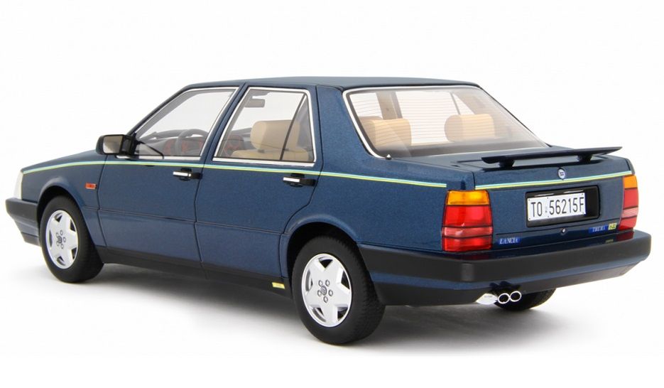 Lancia Thema 8.32 1986 blue blizzard 1:18 Laudoracing Model 