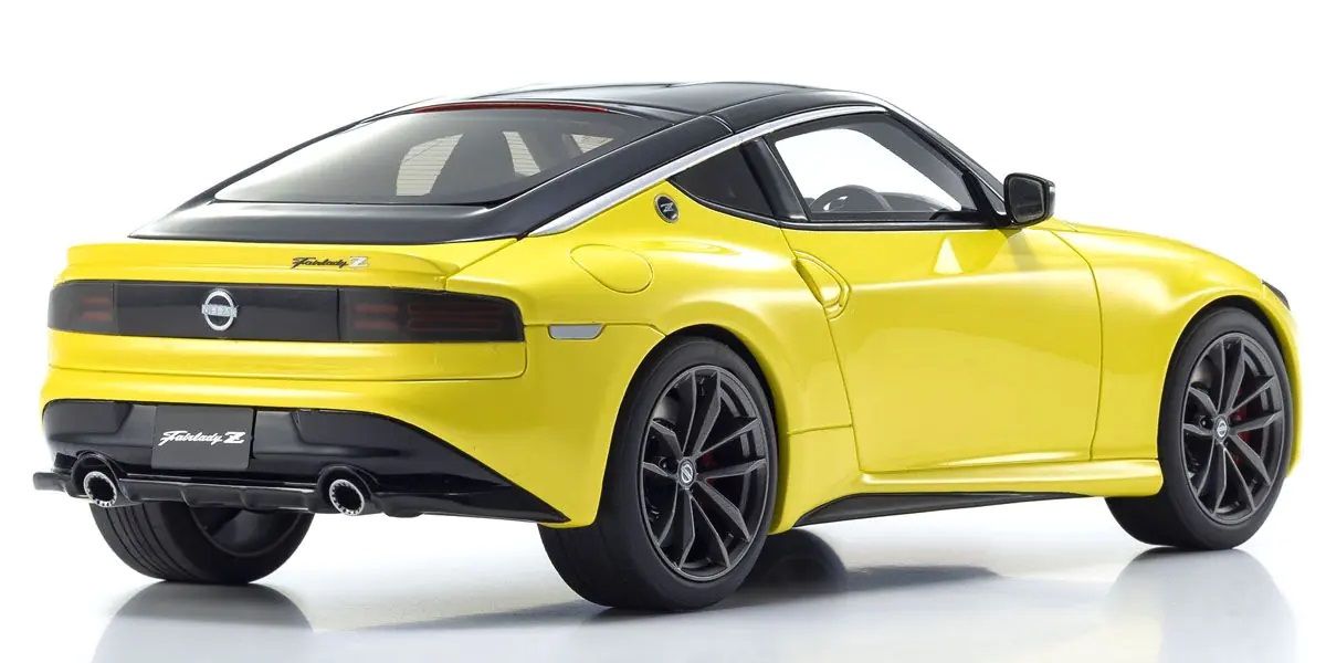 Nissan Fairlady Z Coupe 2023 yellow 1:18 Kyosho