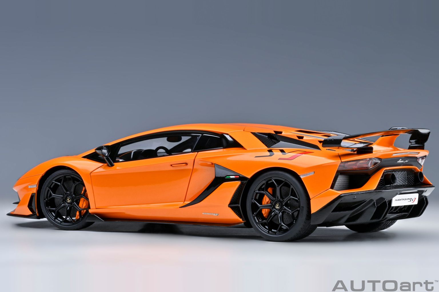 Lamborghini Aventador SVJ 2019 pearl orange 1:18 AUTOart