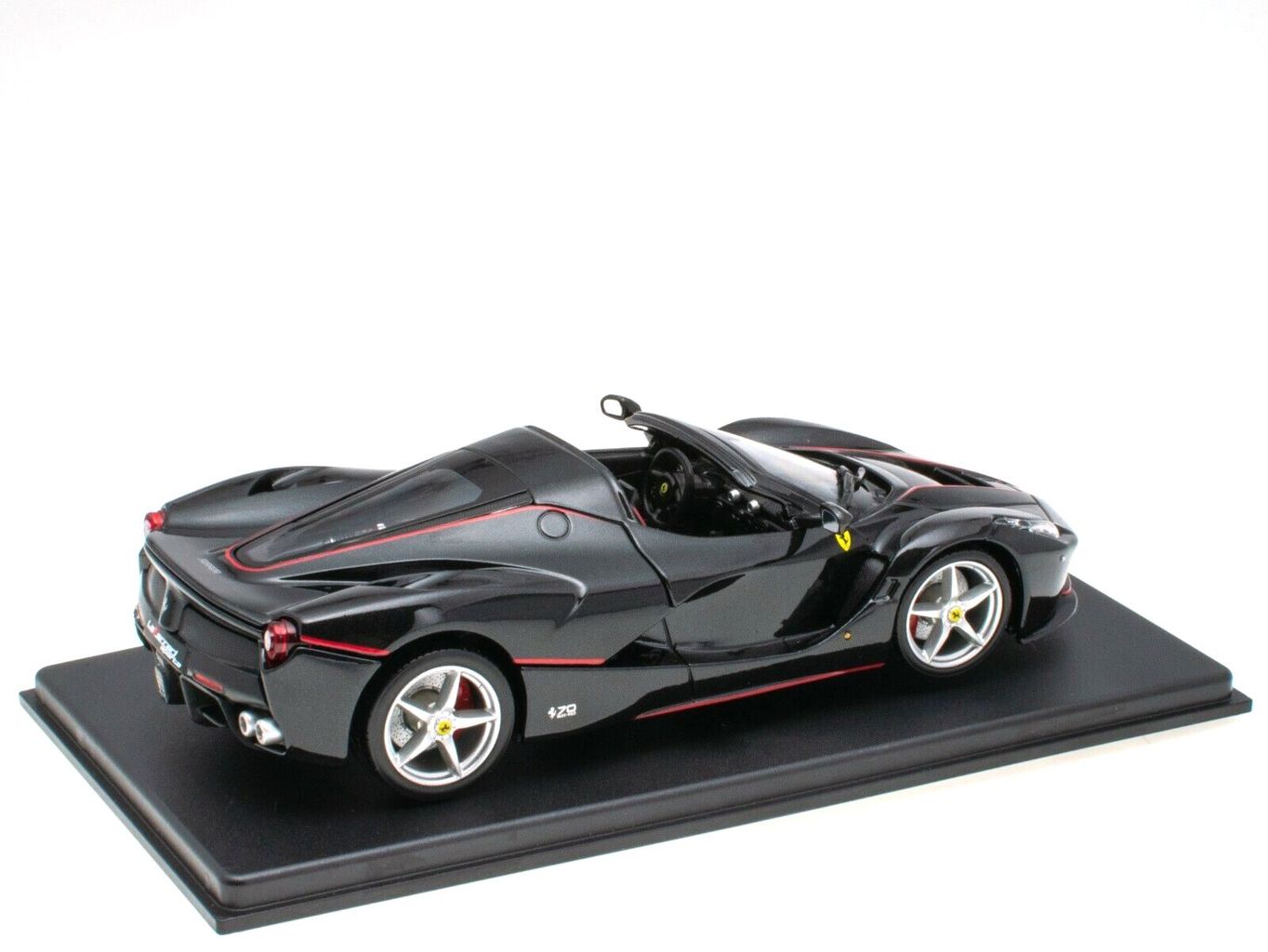 Ferrari Laferrari Aperta Spider 2016 black 1:24 Altaya (Bburago)