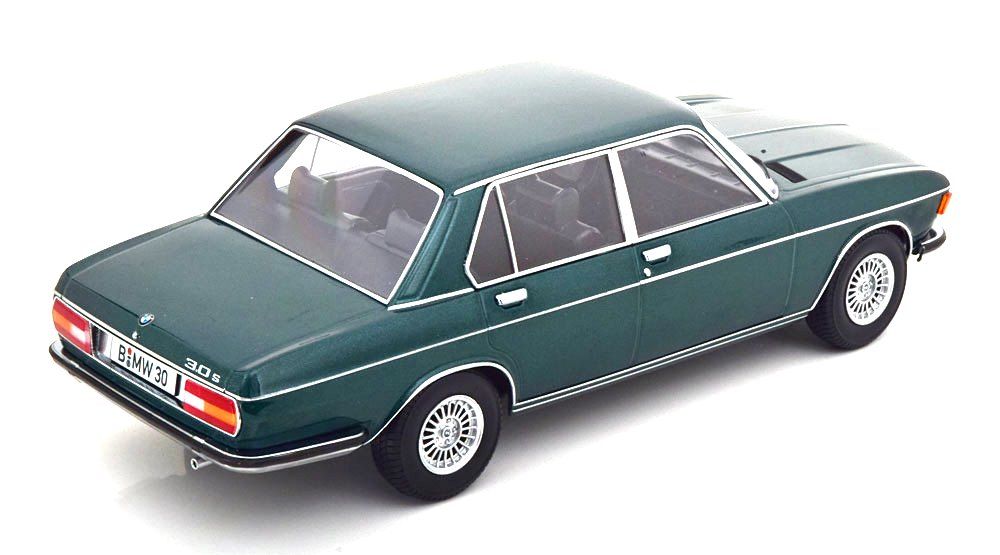 BMW 3.0S E3 MKII 1971 dark green 1:18 KK Scale