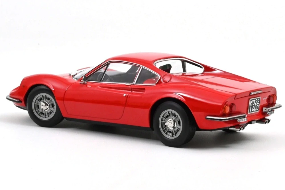 Ferrari Dino 246 GT 1968 red 1:18 Norev