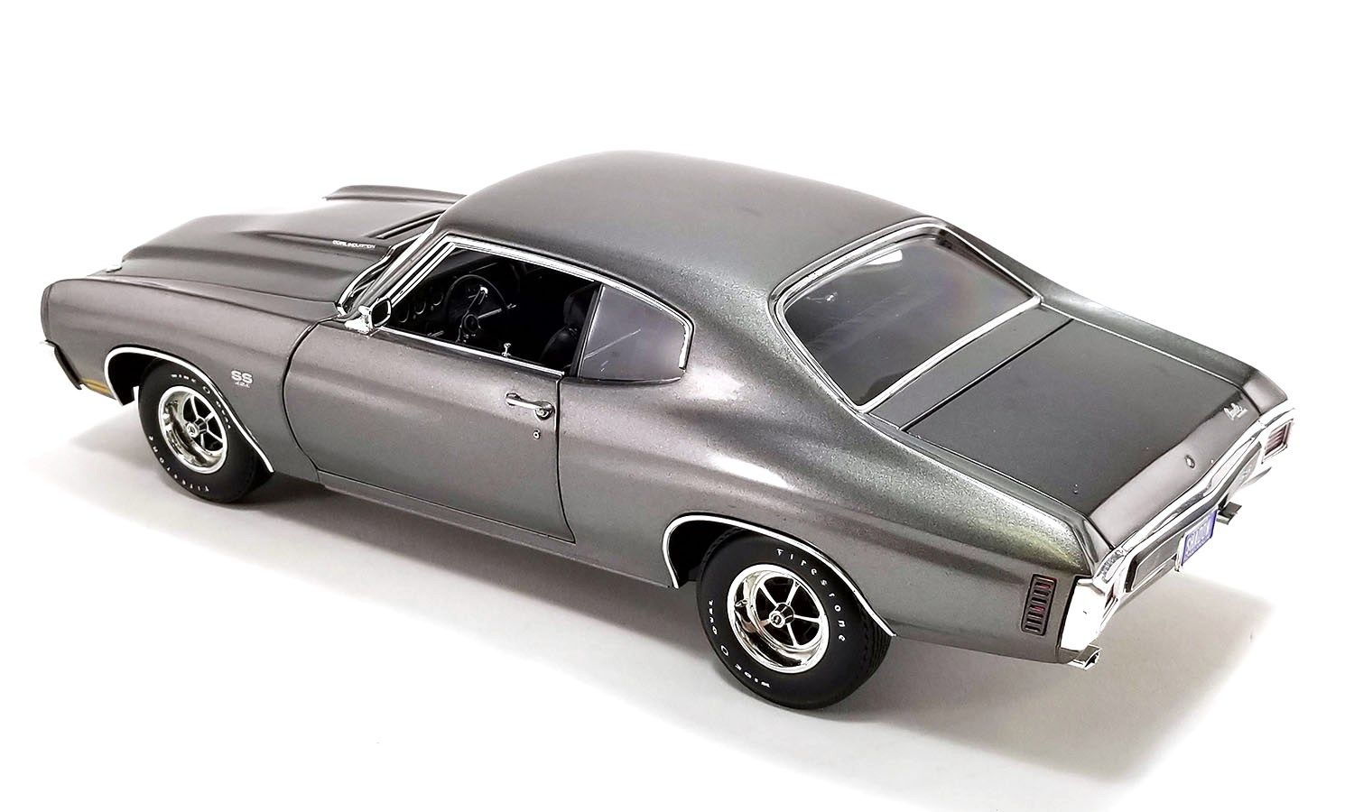 Chevrolet Chevelle LS/6 1970 grey/black interior 1:18 Acme Diecast