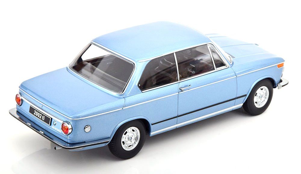 BMW 2002ti 1-Series 1971 light blue 1:18 KK Scale