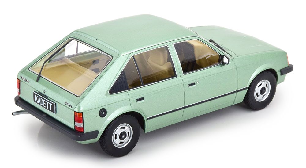 Opel Kadett D 5-Door 1984 light green metallic/beige interior 1:18 Triple9 Collection