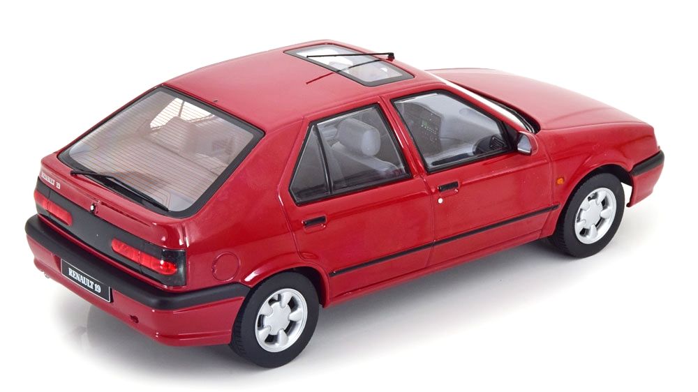 Renault 19 1994 red metallic 1:18 Triple9 Collection