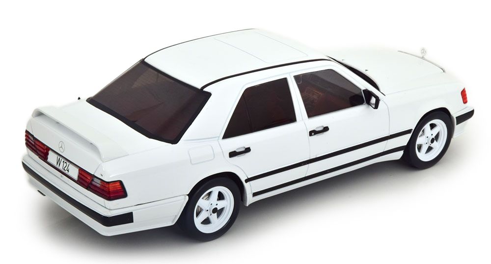Mercedes-Benz W124 Tuning 1986 white 1:18 MCG Modelcar Group