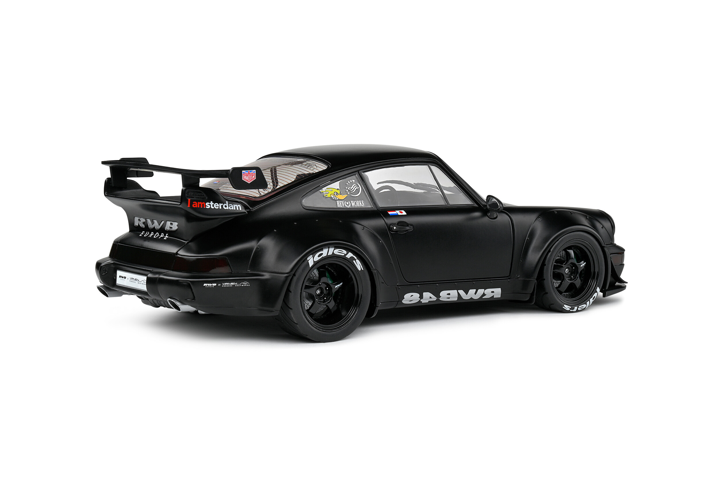 Porsche 911 964 RWB Bodykit Darth Vader 2016 1:18 Solido