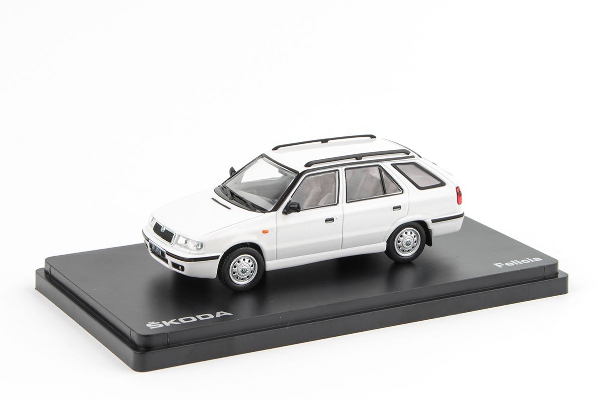 Škoda Felicia FL Combi 1998 bílá candy 1:43 Abrex