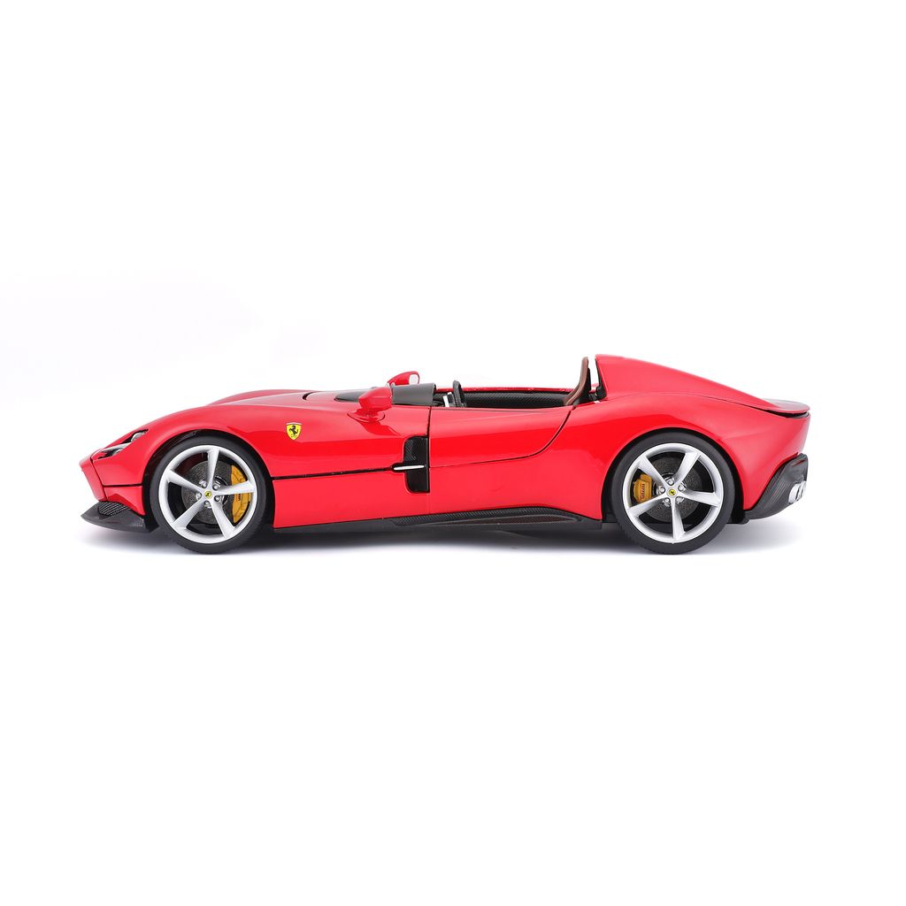 Ferrari Monza SP-1 red 1:18 Bburago