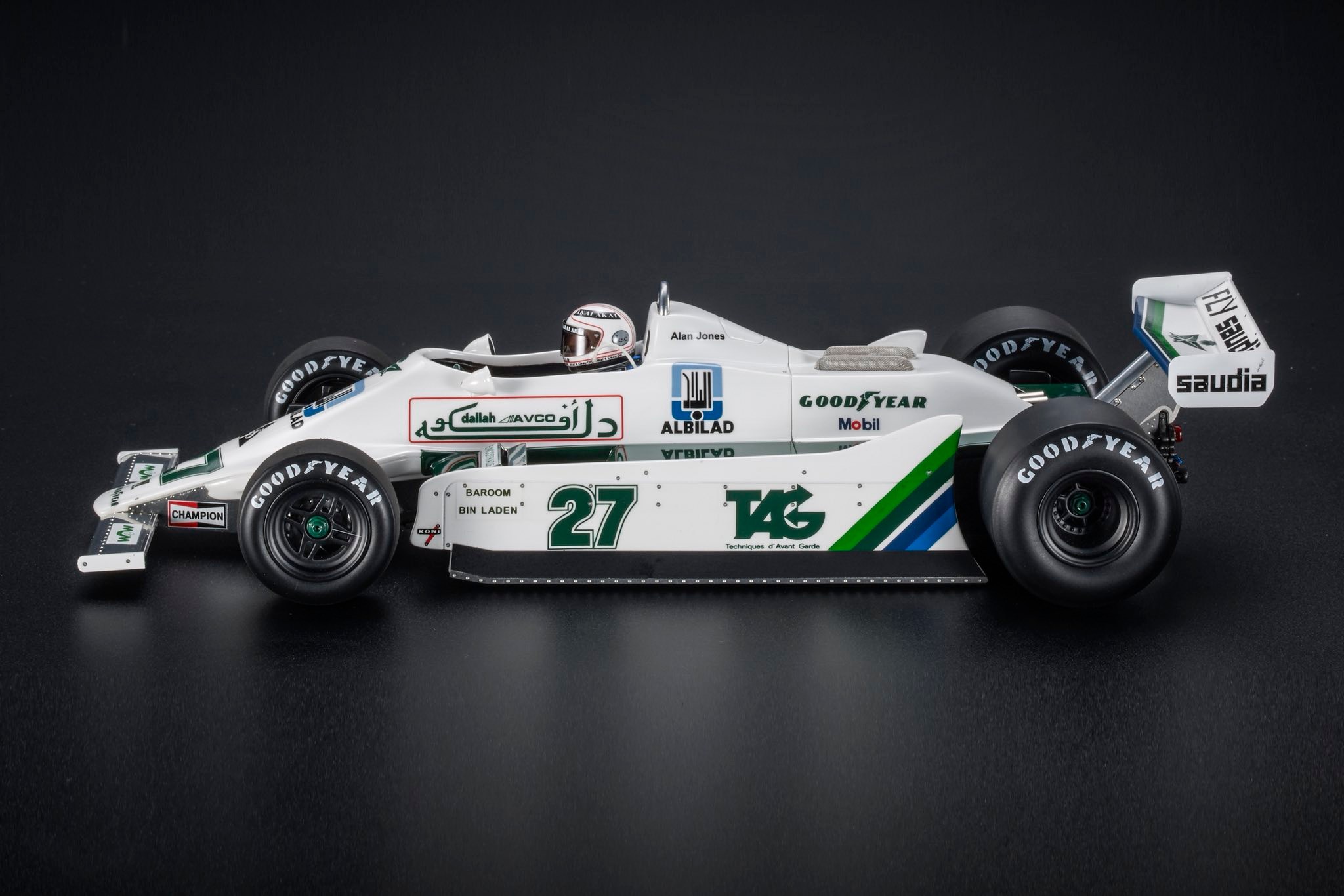 Williams F1 FW07 Ford #27 A.Jones Winner Dutch GP 1979 with Driver Figure 1:18 GP Replicas