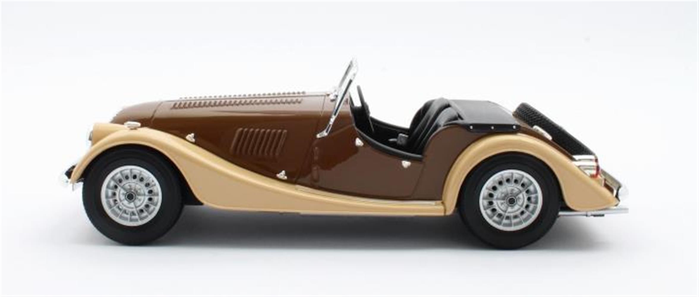 Morgan Plus 8 Eight Spider Open 1970 brown/beige 1:18 Cult Scale Models