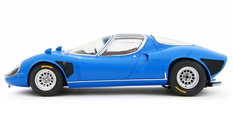 Alfa Romeo 33 Coupe Stradale 1967 blue 1:18 Laudoracing Model 