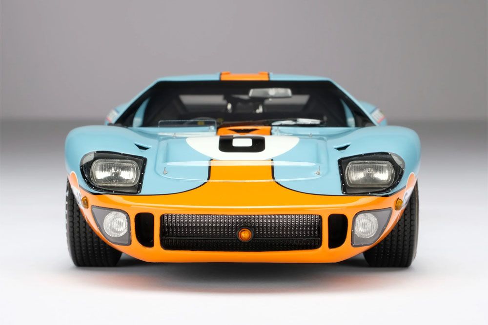 Ford GT40 #9 Jacky Ickx/Jackie Oliver Winner 24h Le Mans 1969 1:18 Amalgam
