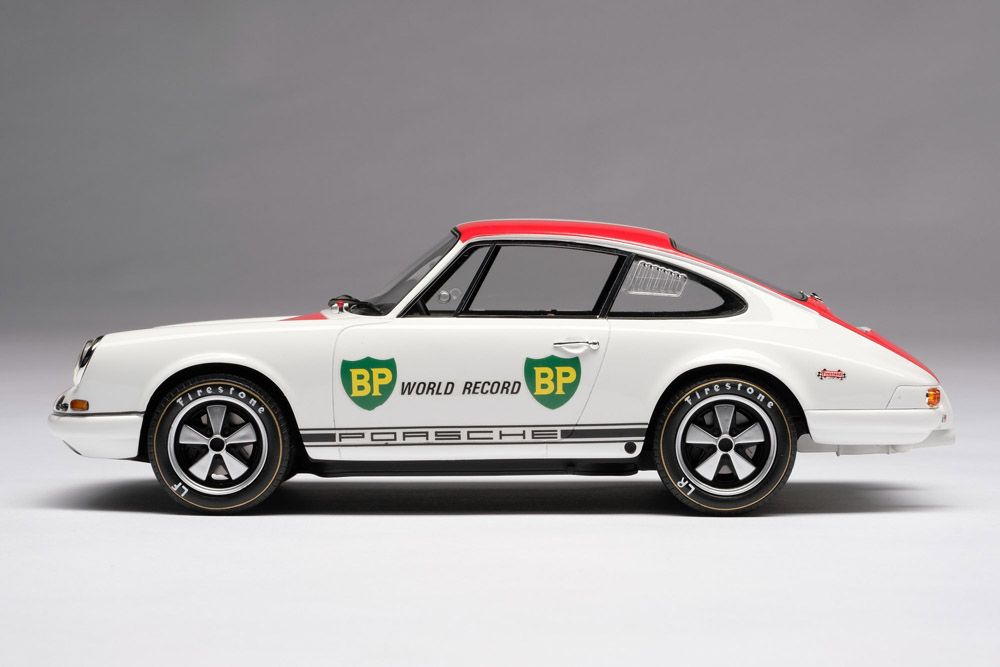 Porsche 911R BP World Record 1967 1:18 Amalgam