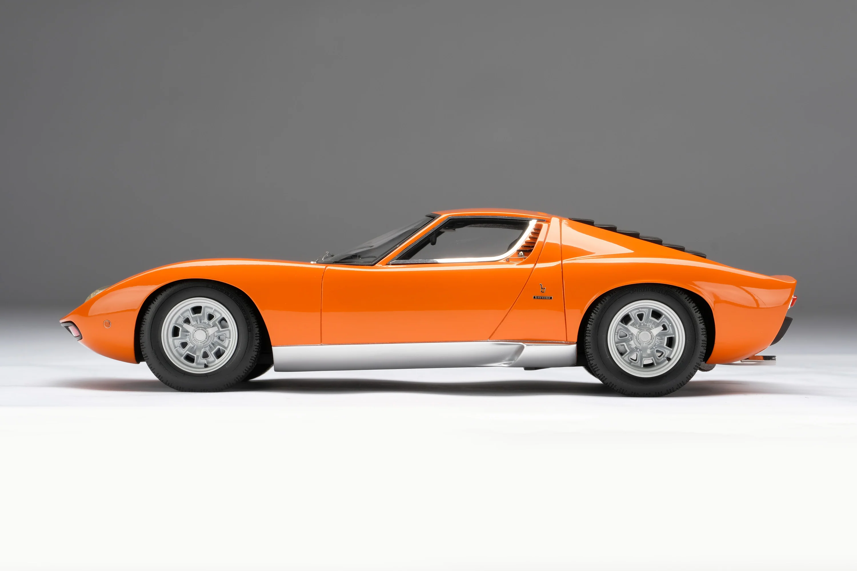 Lamborghini Miura P400 SV 1971 orange 1963 silver 1:18 Amalgam