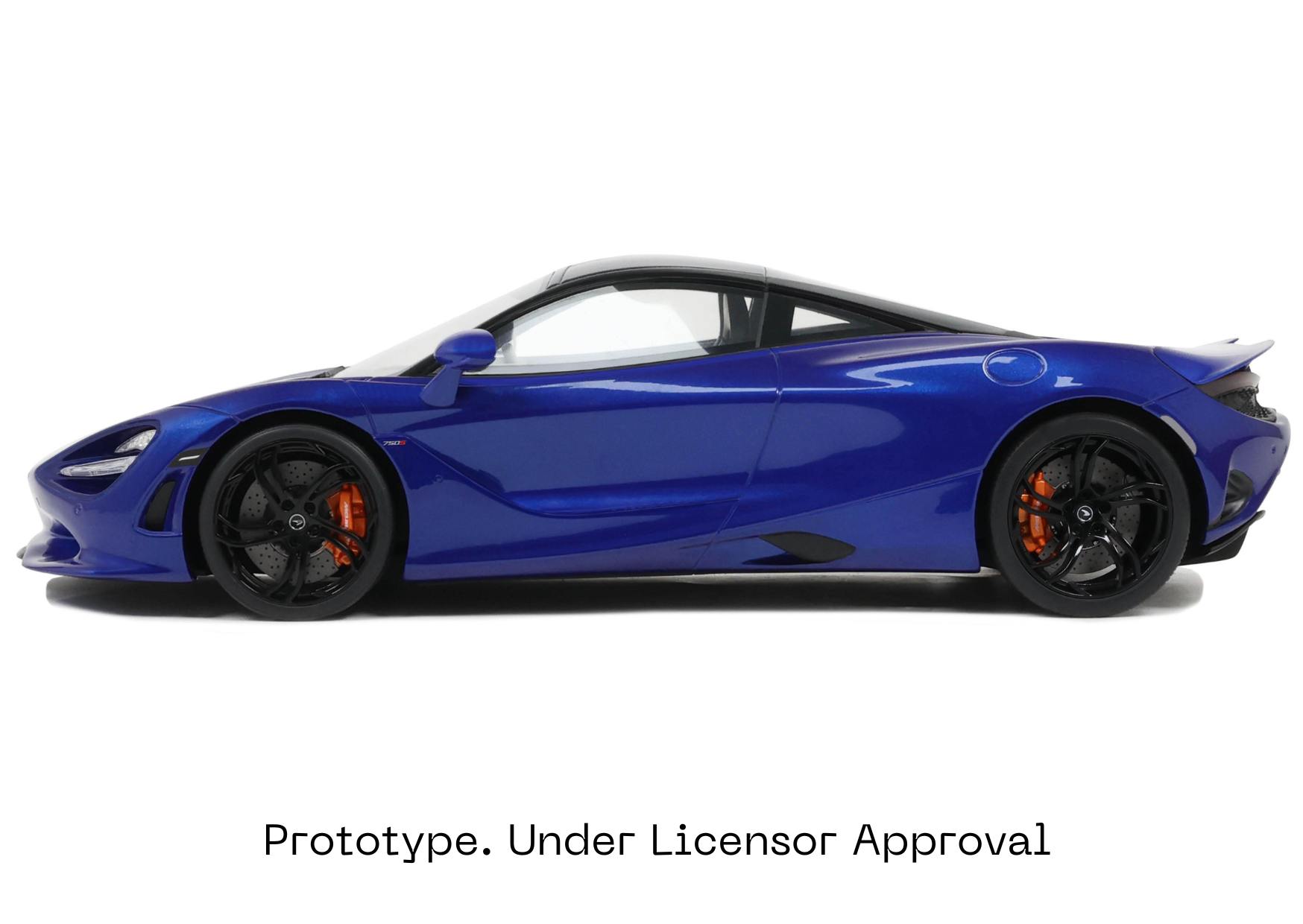 McLaren 750S Coupe 2023 blue 1:18 GT Spirit