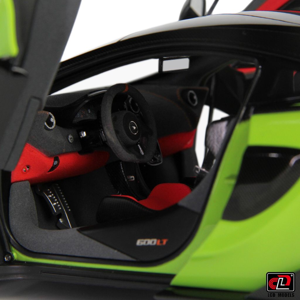 McLaren 600LT 2018 green 1:18 LCD Model