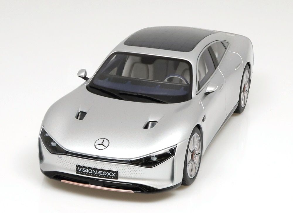 Mercedes-Benz Vision EQXX aluminium silver 1:18 NZG