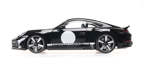 Porsche 911 992 Sport Classic 2022 black/stripe 1:18 Minichamps 