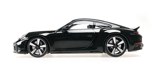 Porsche 911 992 Sport Classic 2022 black 1:18 Minichamps 
