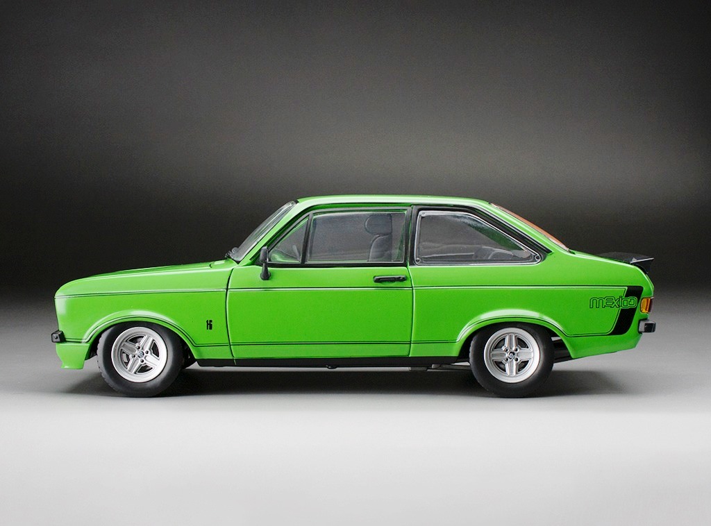 Ford Escort MKII RS Mexico 1976 green 1:18 Sun Star
