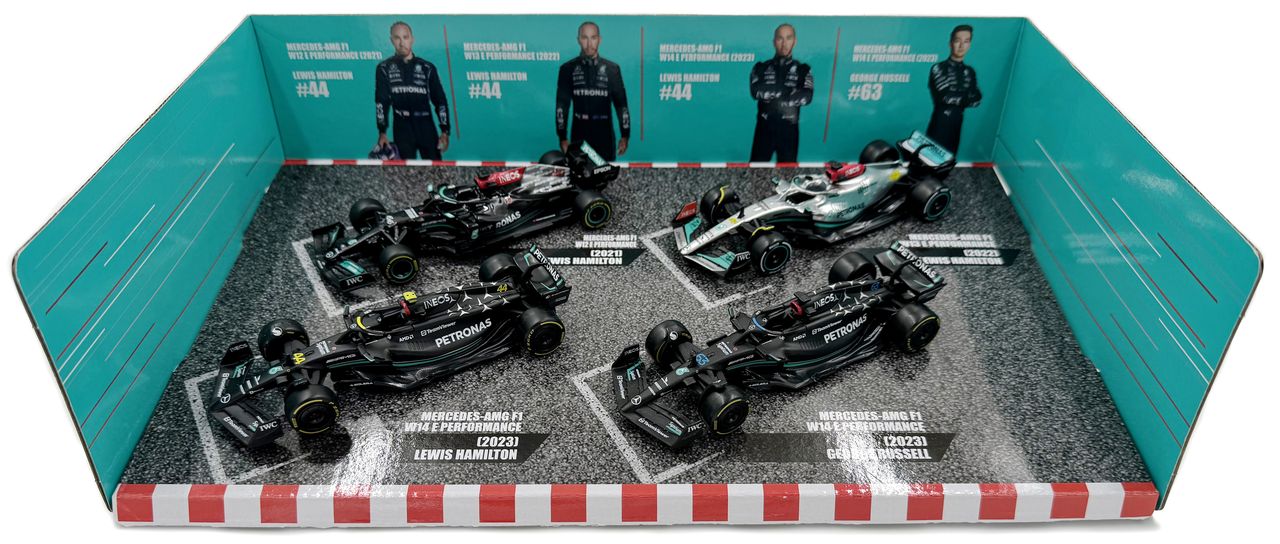 Set F1 Mercedes-AMG Petronas F1 2x W14 + 1x W13 + 1x W12 2021 1:43 Bburago