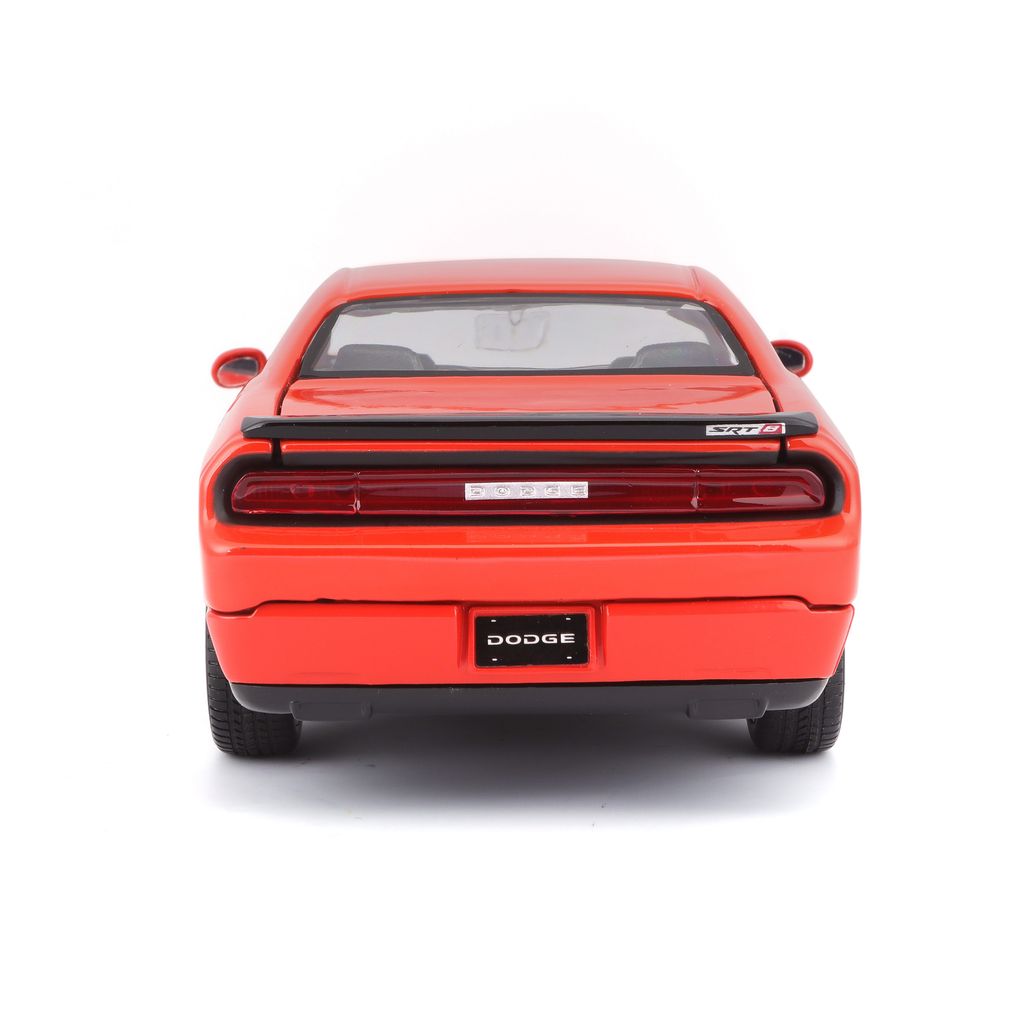 Dodge Challenger SRT8 2008 orange 1:24 Maisto