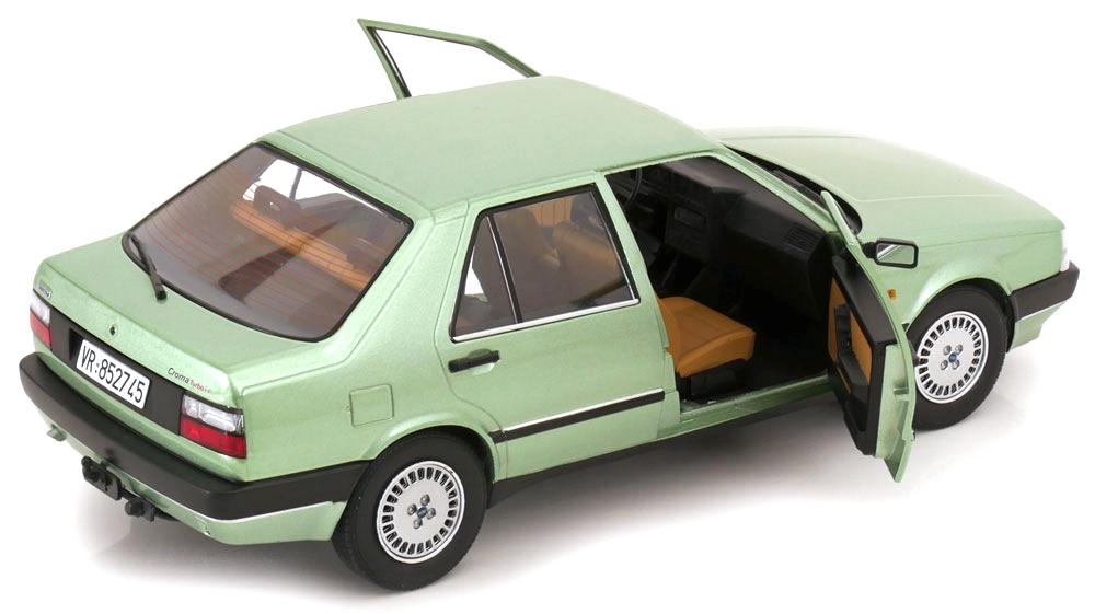Fiat Croma 2.0 Turbo IE 1988 green met ceylon 359 1:18 Mitica