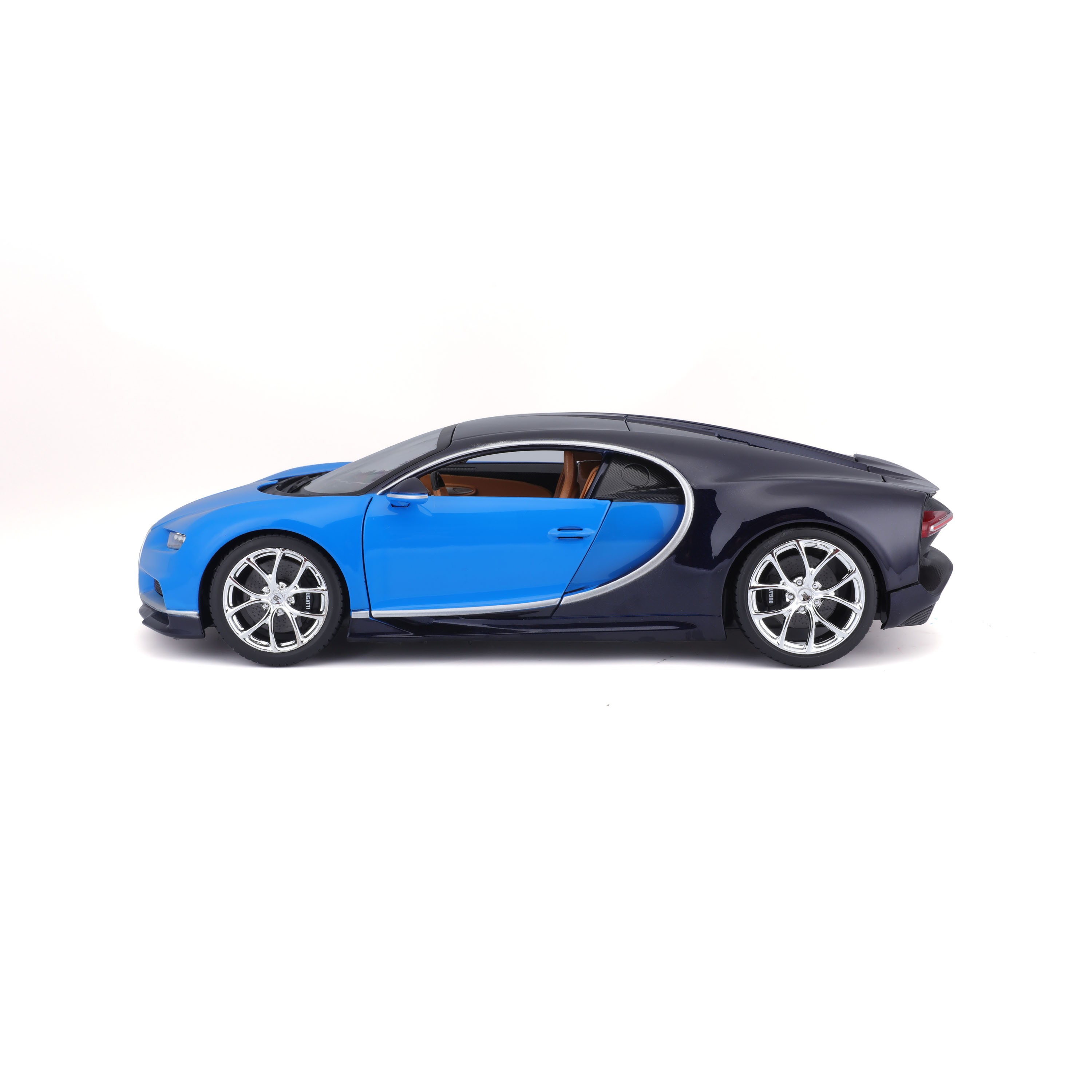 Bugatti Chiron blue/blue 1:18 Bburago
