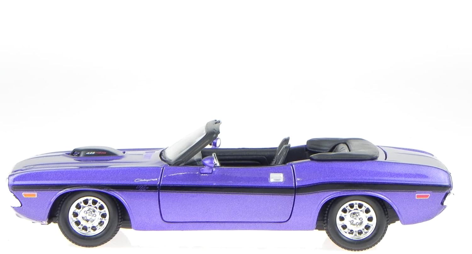 Dodge Challenger R/T Cabrio 1970 purple 1:24 Maisto