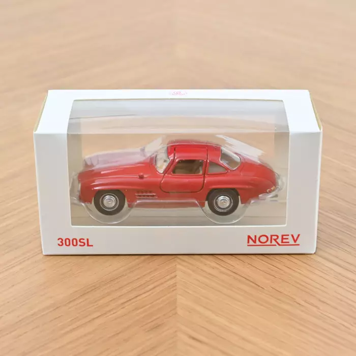 Mercedes-Benz 300 SL 1954 red 1:43 Norev
