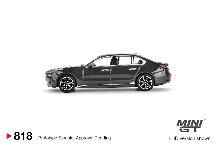 BMW i7 xDrive60 2024 Dravit Grey 1:64 Mini GT