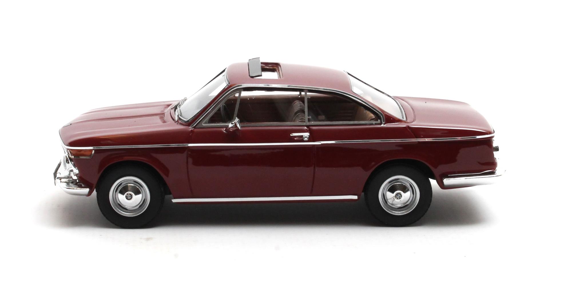BMW 1602 Baur Coupe 1967 red 1:43 Matrix Scale Models