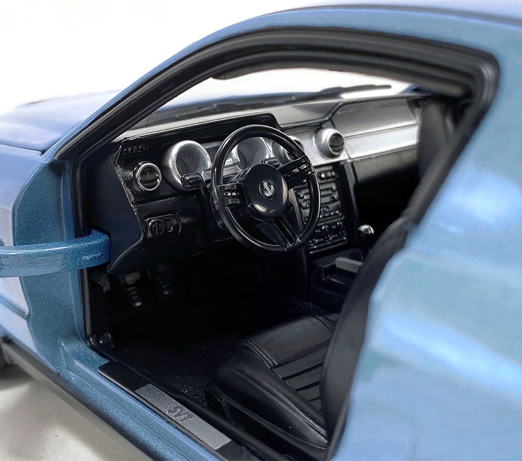 Shelby GT500 2007 windveil blue 1:18 Acme Diecast